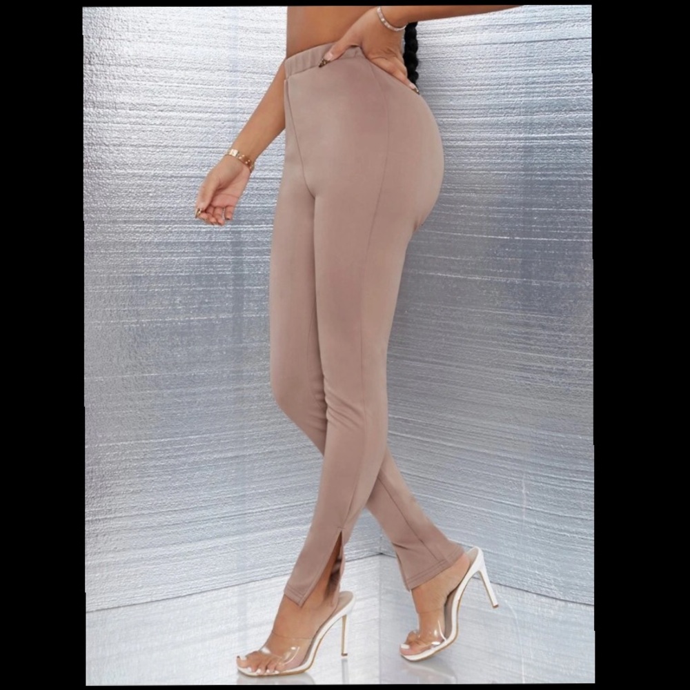 Split Hem Solid Leggings